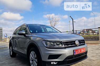 Внедорожник / Кроссовер Volkswagen Tiguan 2018 в Луцке