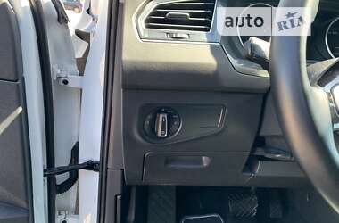 Внедорожник / Кроссовер Volkswagen Tiguan 2018 в Житомире