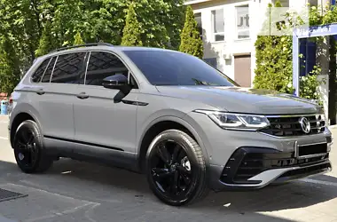 Volkswagen Tiguan 2021