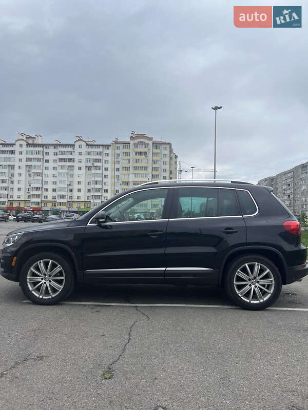 Позашляховик / Кросовер Volkswagen Tiguan 2013 в Івано-Франківську