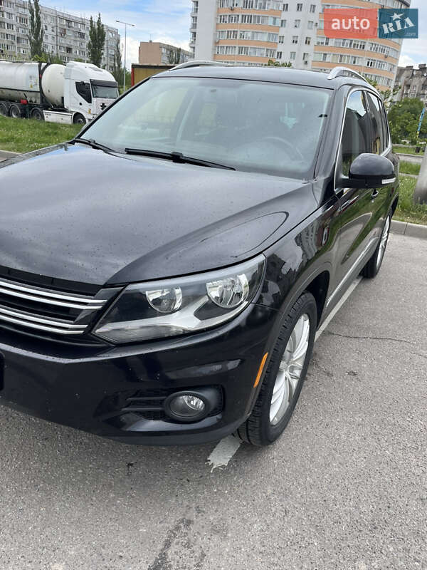 Позашляховик / Кросовер Volkswagen Tiguan 2013 в Івано-Франківську