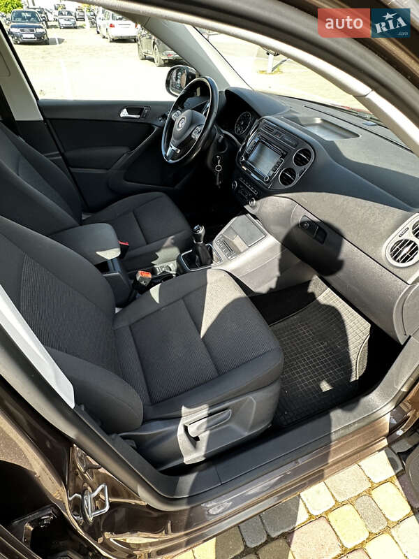 Позашляховик / Кросовер Volkswagen Tiguan 2012 в Луцьку