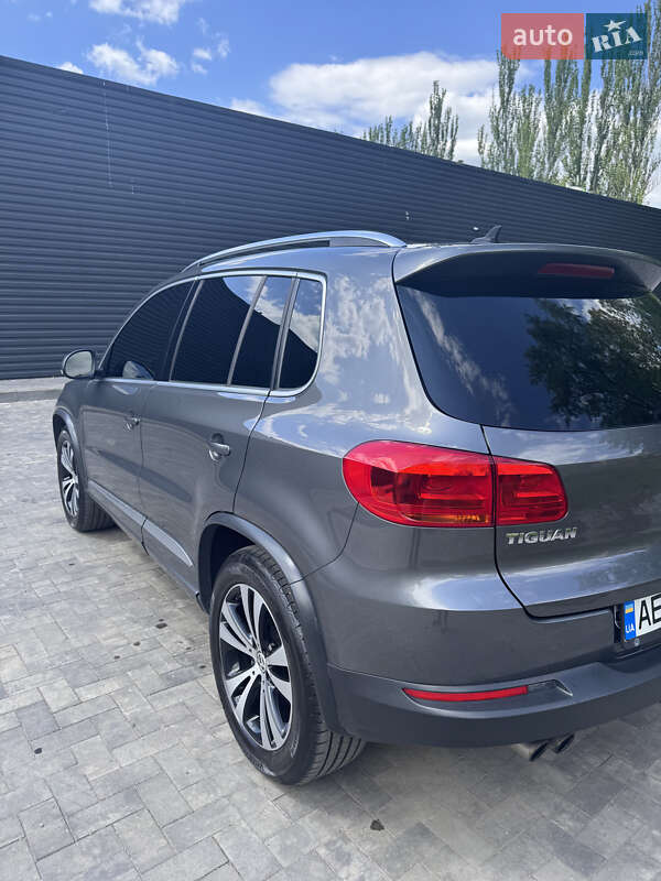 Внедорожник / Кроссовер Volkswagen Tiguan 2014 в Кривом Роге