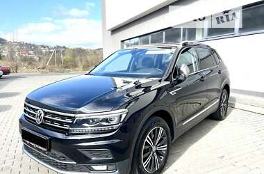 Внедорожник / Кроссовер Volkswagen Tiguan 2018 в Мукачево