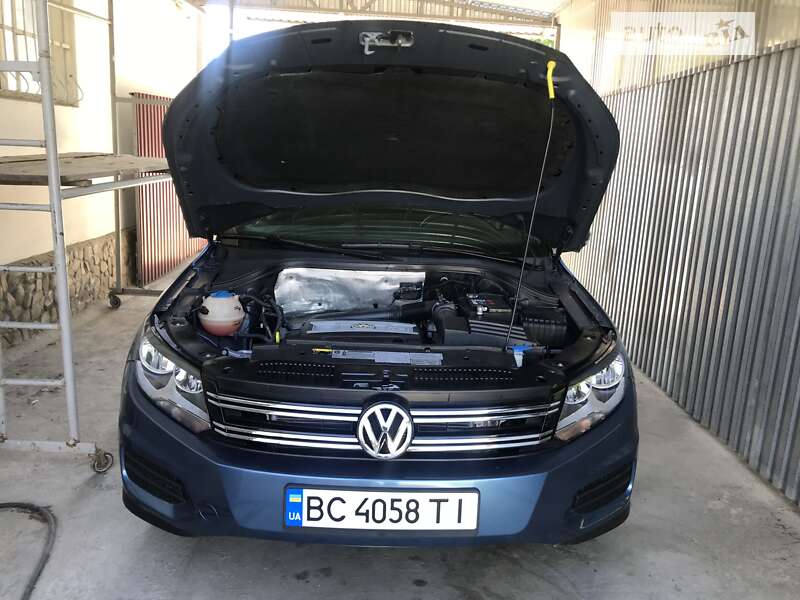 Внедорожник / Кроссовер Volkswagen Tiguan 2017 в Дрогобыче