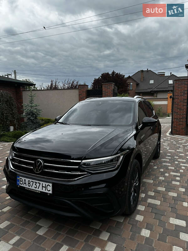 Позашляховик / Кросовер Volkswagen Tiguan 2021 в Кропивницькому