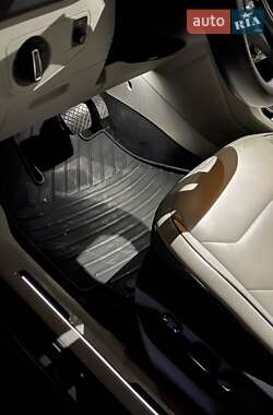 Внедорожник / Кроссовер Volkswagen Tiguan 2020 в 