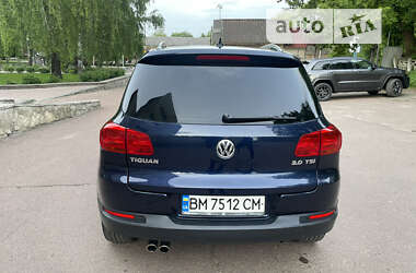 Внедорожник / Кроссовер Volkswagen Tiguan 2012 в Ромнах