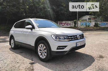 Внедорожник / Кроссовер Volkswagen Tiguan 2018 в Киеве