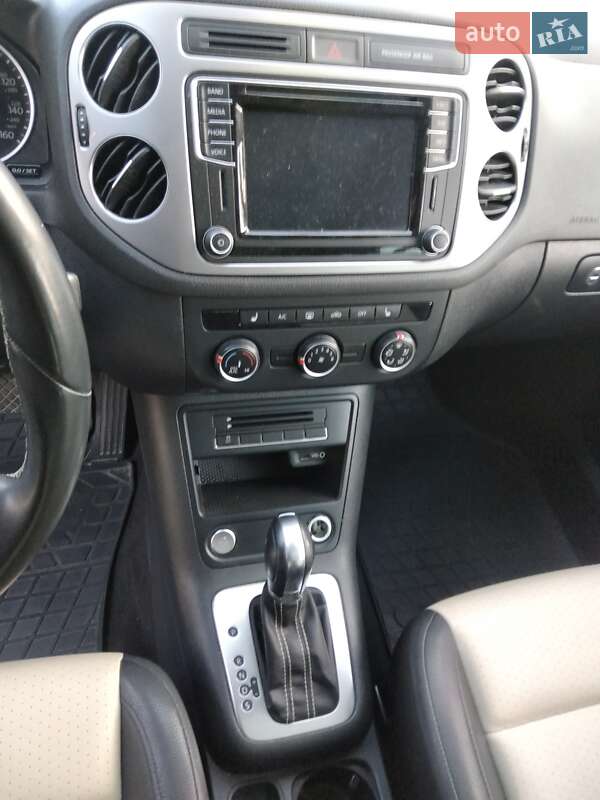 Позашляховик / Кросовер Volkswagen Tiguan 2015 в Рівному фото 2 Позашляховик / Кросовер Volkswagen Tiguan 2015 в Рівному