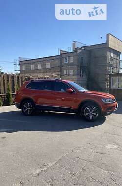 Позашляховик / Кросовер Volkswagen Tiguan 2018 в Рівному