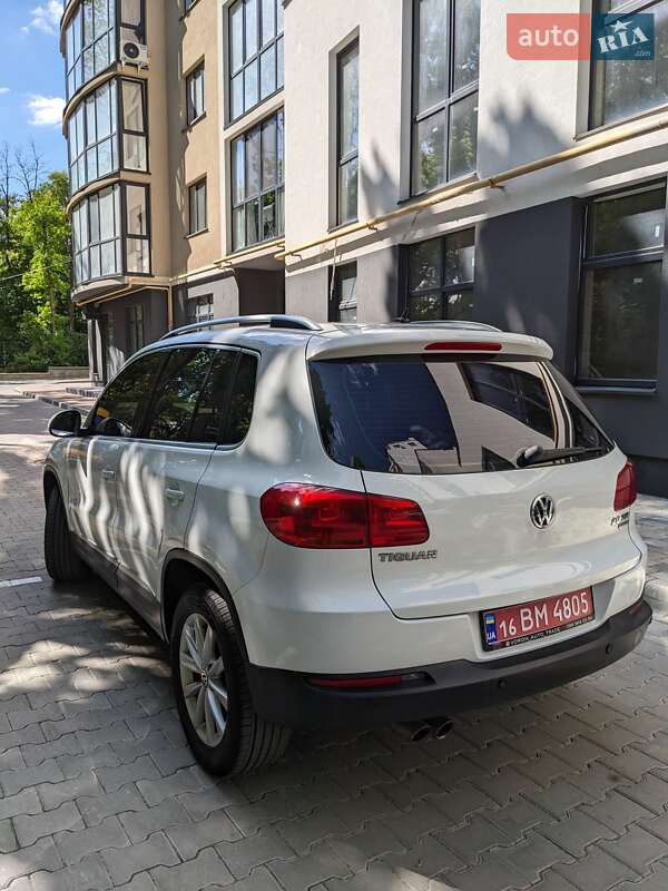 Позашляховик / Кросовер Volkswagen Tiguan 2014 в Тернополі