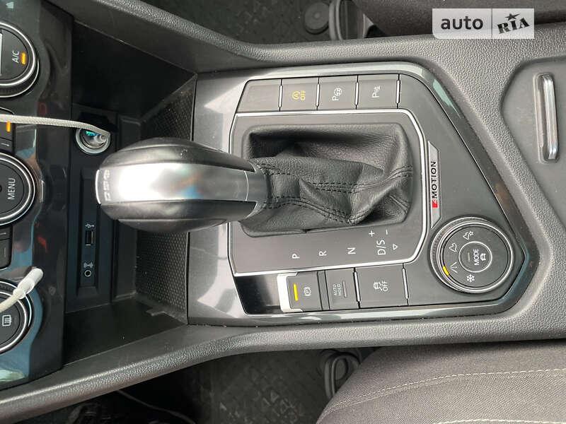 Внедорожник / Кроссовер Volkswagen Tiguan 2017 в Золочеве фото 41 Внедорожник / Кроссовер Volkswagen Tiguan 2017 в Золочеве