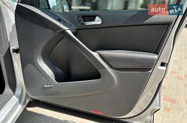 Внедорожник / Кроссовер Volkswagen Tiguan 2014 в 