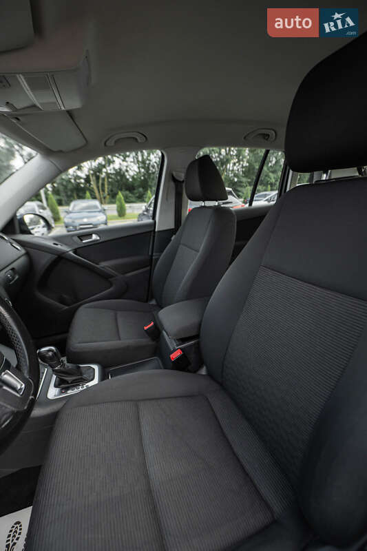 Внедорожник / Кроссовер Volkswagen Tiguan 2013 в Львове