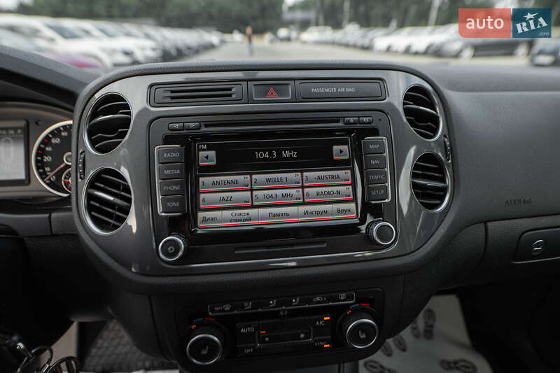 Внедорожник / Кроссовер Volkswagen Tiguan 2013 в Львове