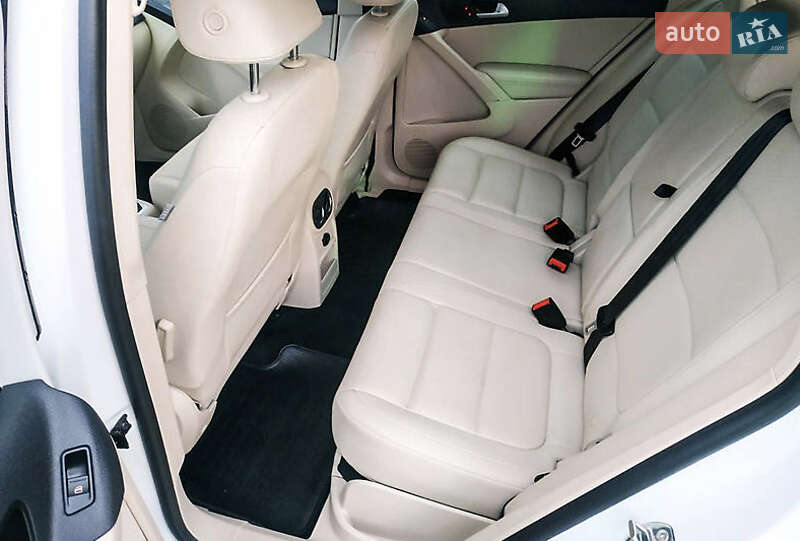 Позашляховик / Кросовер Volkswagen Tiguan 2014 в Івано-Франківську