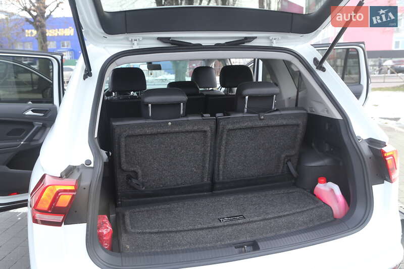 Внедорожник / Кроссовер Volkswagen Tiguan 2017 в Хмельницком фото 26 Внедорожник / Кроссовер Volkswagen Tiguan 2017 в Хмельницком