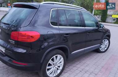 Внедорожник / Кроссовер Volkswagen Tiguan 2011 в 