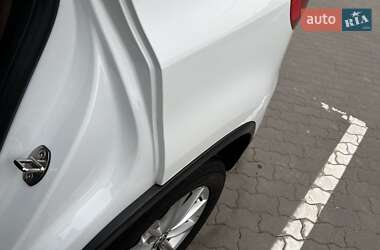 Внедорожник / Кроссовер Volkswagen Tiguan 2015 в Луцке