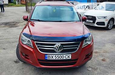 Позашляховик / Кросовер Volkswagen Tiguan 2009 в Кам'янець-Подільському