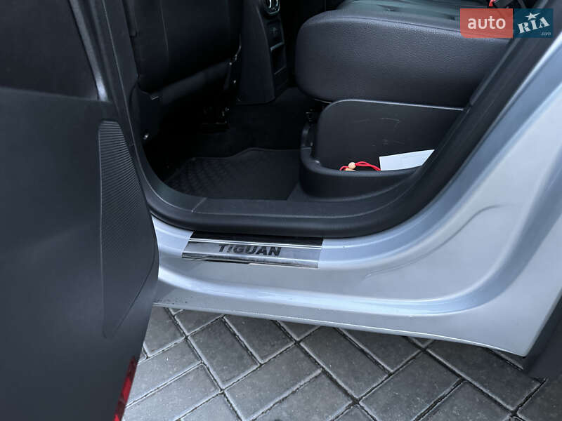 Позашляховик / Кросовер Volkswagen Tiguan 2015 в Черкасах