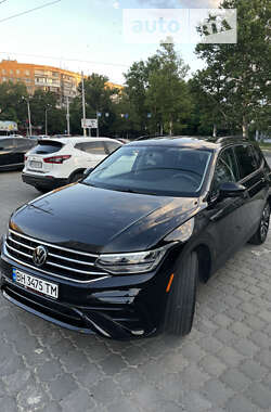 Позашляховик / Кросовер Volkswagen Tiguan 2022 в Одесі