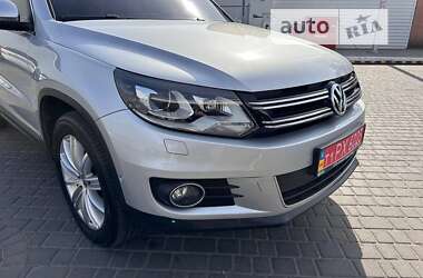 Внедорожник / Кроссовер Volkswagen Tiguan 2014 в Могилев-Подольске