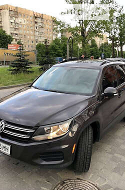 Volkswagen Tiguan 2015