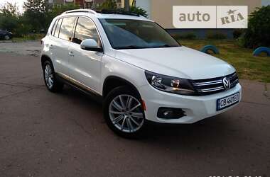 Внедорожник / Кроссовер Volkswagen Tiguan 2013 в Чернигове