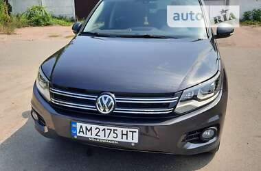 Volkswagen Tiguan 2015