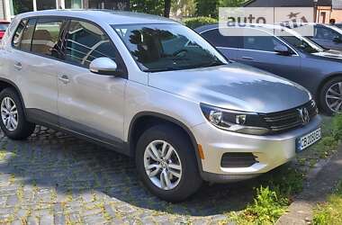 Позашляховик / Кросовер Volkswagen Tiguan 2011 в Івано-Франківську