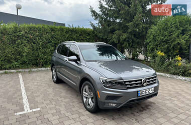 Позашляховик / Кросовер Volkswagen Tiguan 2018 в Львові