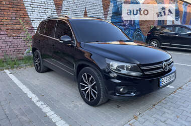 Внедорожник / Кроссовер Volkswagen Tiguan 2012 в Львове