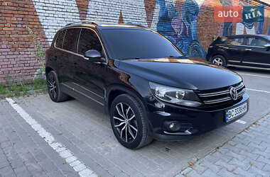 Позашляховик / Кросовер Volkswagen Tiguan 2012 в Львові