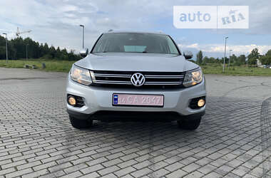 Внедорожник / Кроссовер Volkswagen Tiguan 2014 в Львове