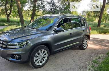 Внедорожник / Кроссовер Volkswagen Tiguan 2013 в Кропивницком