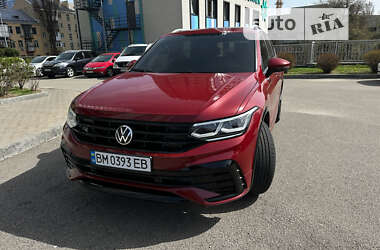 Позашляховик / Кросовер Volkswagen Tiguan 2017 в Сумах