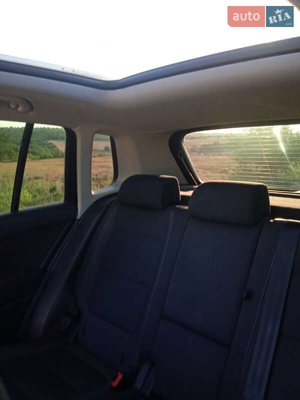 Внедорожник / Кроссовер Volkswagen Tiguan 2011 в Первомайске фото 5 Внедорожник / Кроссовер Volkswagen Tiguan 2011 в Первомайске