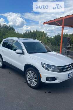 Внедорожник / Кроссовер Volkswagen Tiguan 2013 в Харькове