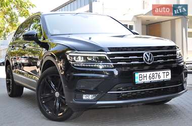 Позашляховик / Кросовер Volkswagen Tiguan 2018 в Одесі