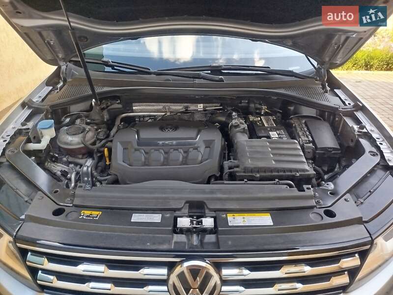 Внедорожник / Кроссовер Volkswagen Tiguan 2021 в Шполе