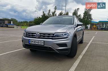 Внедорожник / Кроссовер Volkswagen Tiguan 2020 в 