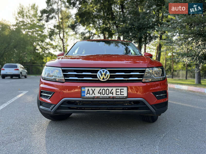 Внедорожник / Кроссовер Volkswagen Tiguan 2019 в Харькове