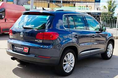 Позашляховик / Кросовер Volkswagen Tiguan 2011 в Харкові