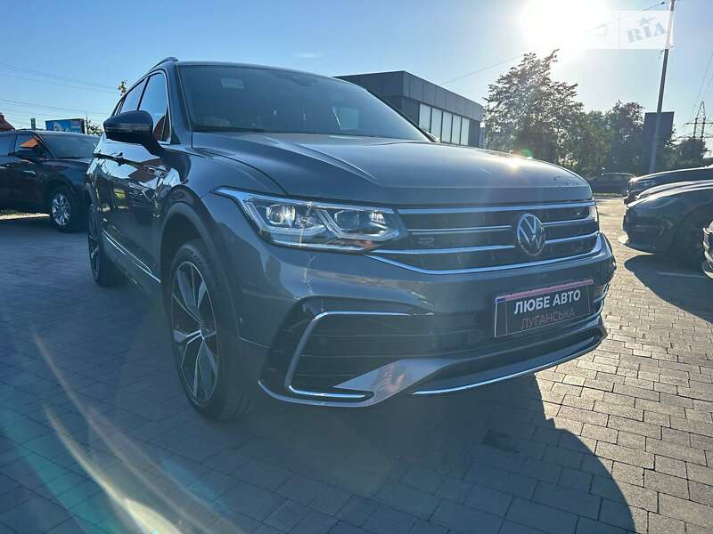 Внедорожник / Кроссовер Volkswagen Tiguan 2022 в Львове