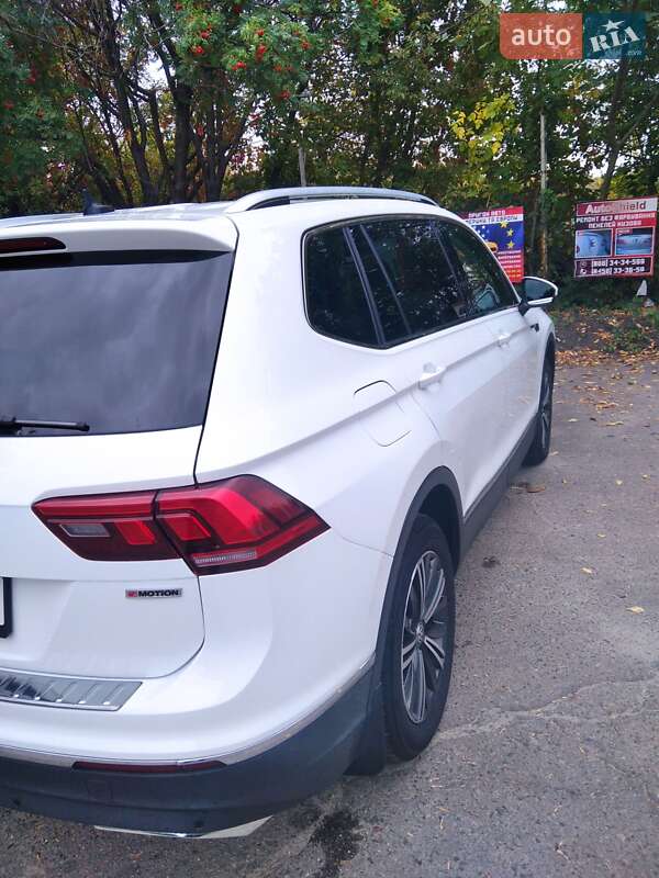 Позашляховик / Кросовер Volkswagen Tiguan 2018 в Білій Церкві