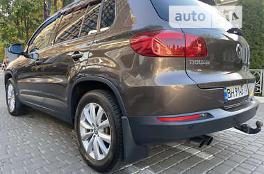 Внедорожник / Кроссовер Volkswagen Tiguan 2013 в Одессе