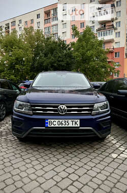 Внедорожник / Кроссовер Volkswagen Tiguan 2021 в Львове