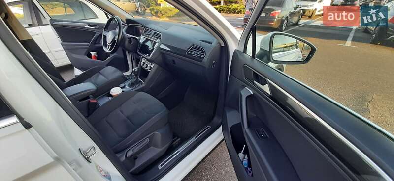 Внедорожник / Кроссовер Volkswagen Tiguan 2019 в Запорожье